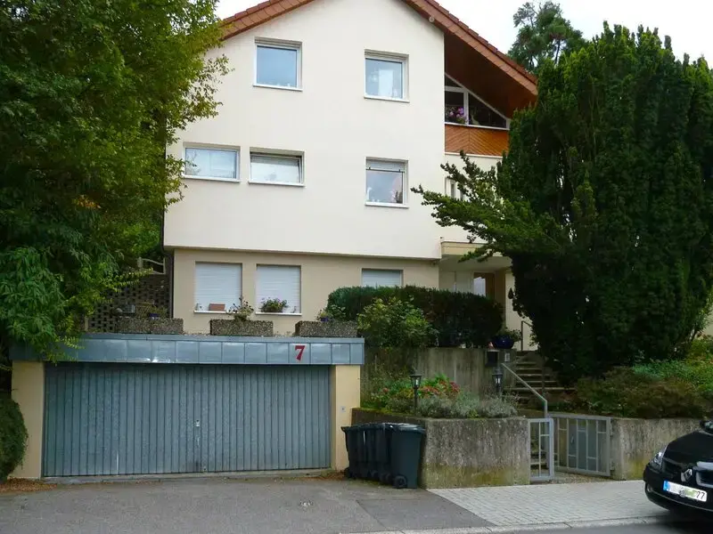Fassade und Holz renoviert Fassade und Holz renoviert